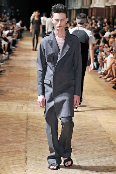 Look 20